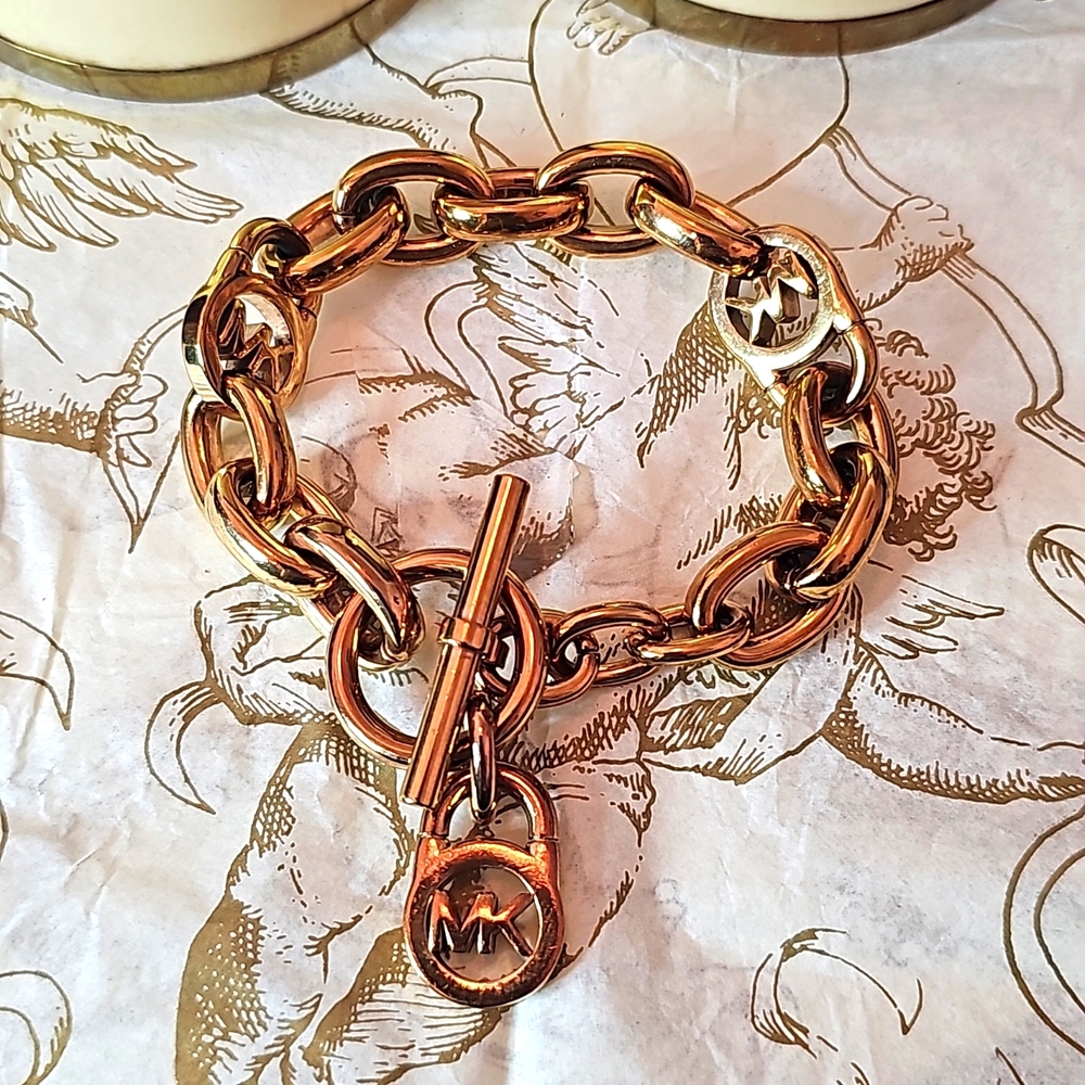Michael Kors Chain Toggle Bracelet - image 1